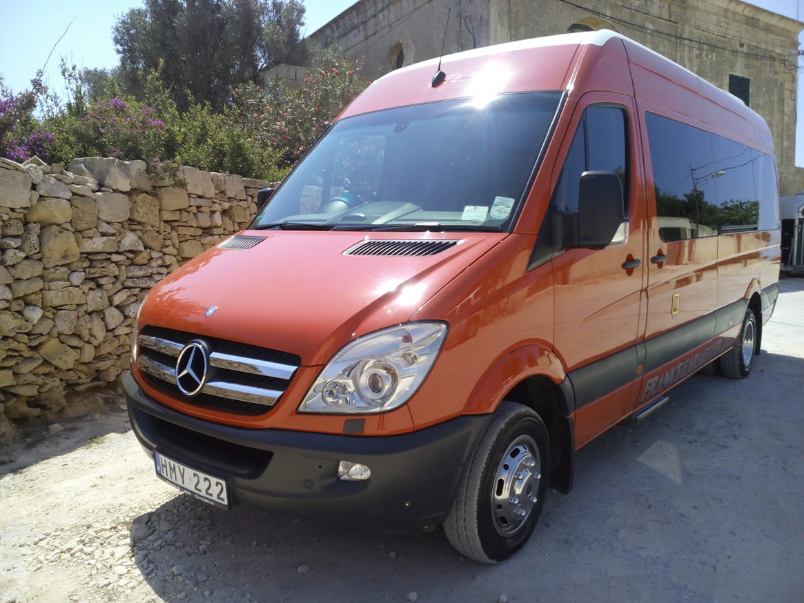 Mercedes Benz Sprinter 21 Seater Minibus